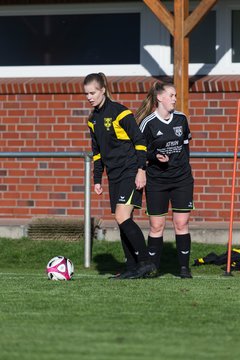 Bild 20 - Frauen TSV Vineta Audorg - SV Friesia 03 Riesum Lindholm : Ergebnis: 2:4